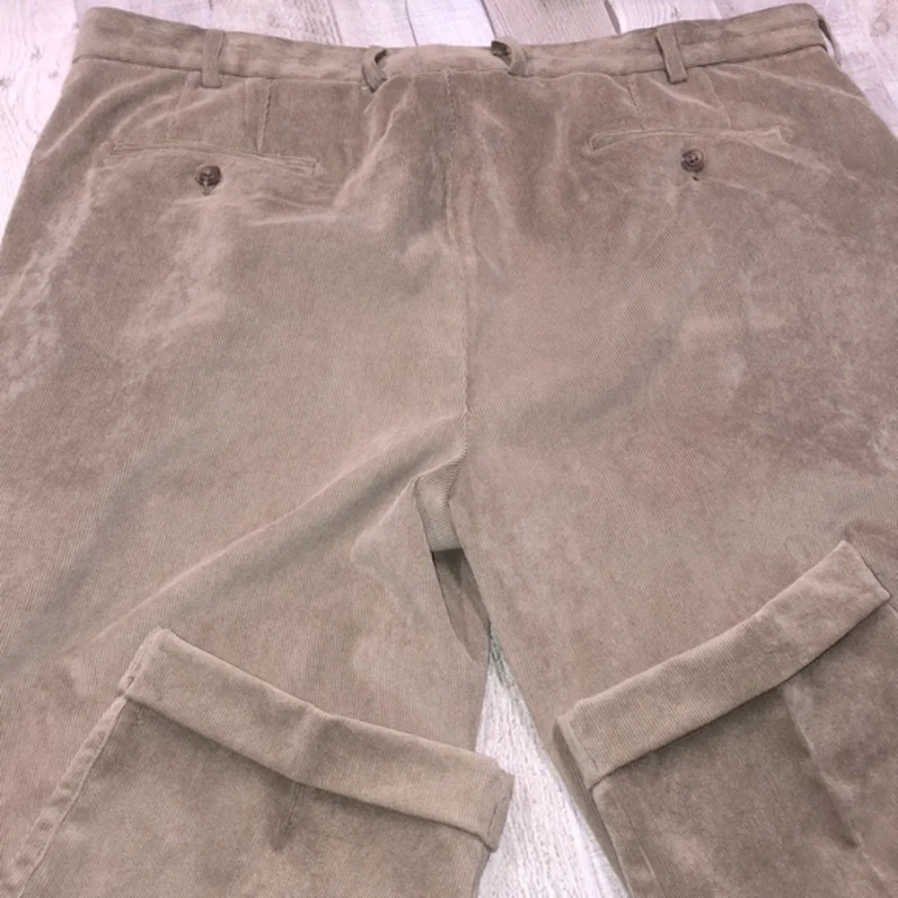 Peter Millar Nanoluxe corduroy pants size 40